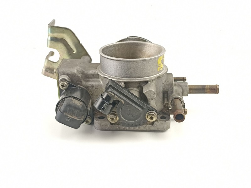 Recambio de caja mariposa para daewoo nubira 2.0 g referencia OEM IAM 943006002  