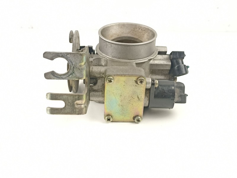 Recambio de caja mariposa para daewoo nubira 2.0 g referencia OEM IAM 943006002  