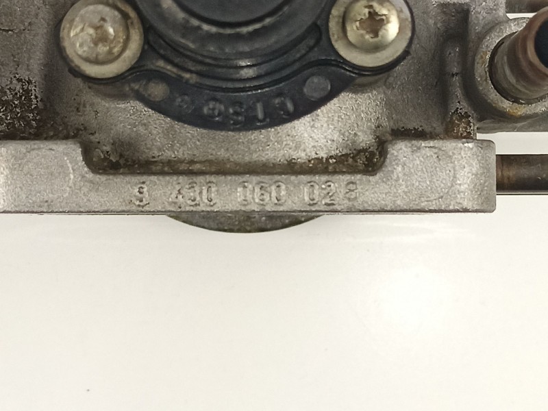 Recambio de caja mariposa para daewoo nubira 2.0 g referencia OEM IAM 943006002  