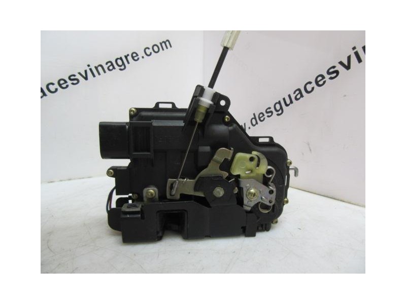 Recambio de cerradura pta. del. dch. : audi a6 : 1.8 g ( 149,56 cv) [2004] para audi a6 1.8 g ( 149,56 cv) referencia OEM IAM   