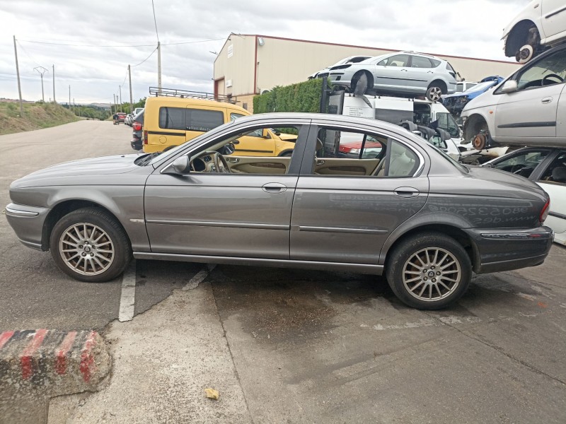 jaguar x type del año 2006