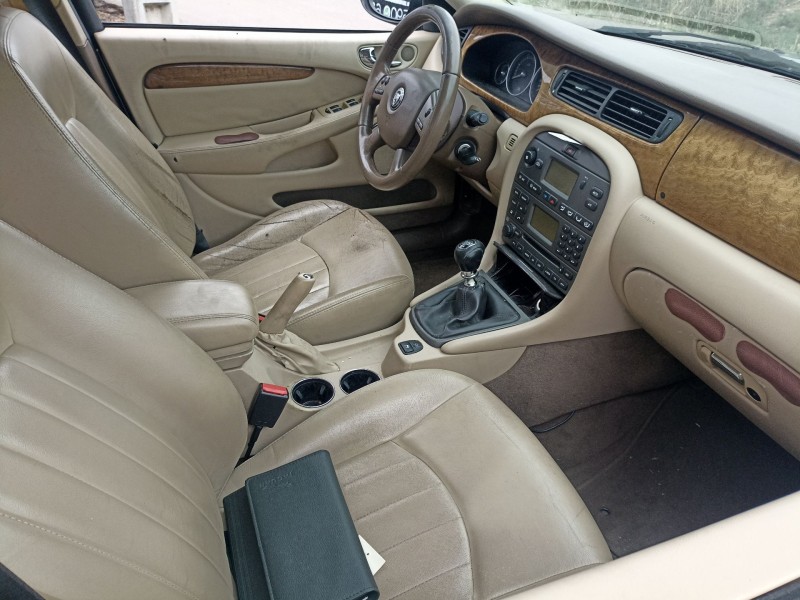 jaguar x type del año 2006