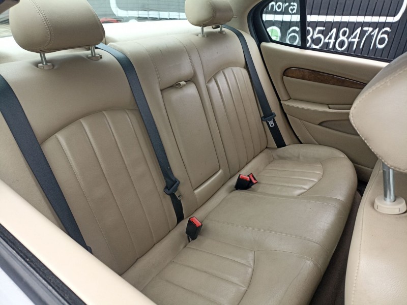 jaguar x type del año 2006