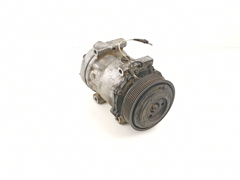 Recambio de compresor aire acondicionado para renault laguna 2.2 d referencia OEM IAM 7700861971 SD7H15 