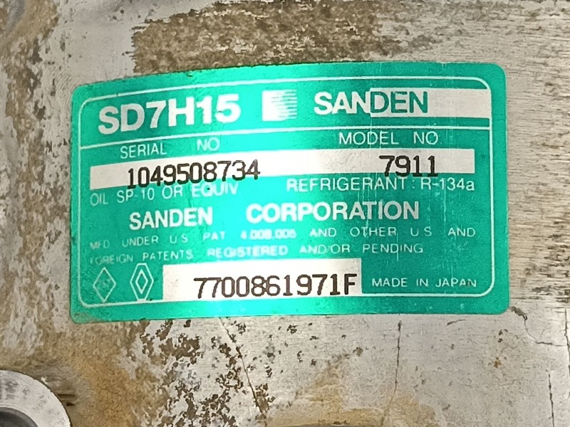 Recambio de compresor aire acondicionado para renault laguna 2.2 d referencia OEM IAM 7700861971 SD7H15 