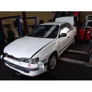 TOYOTA CARINA de desguace