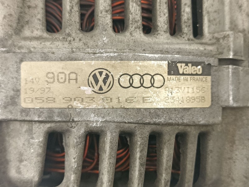 Recambio de alternador para audi a4 avant (b5) 1.8 20v turbo referencia OEM IAM 058903016E A13VI156 