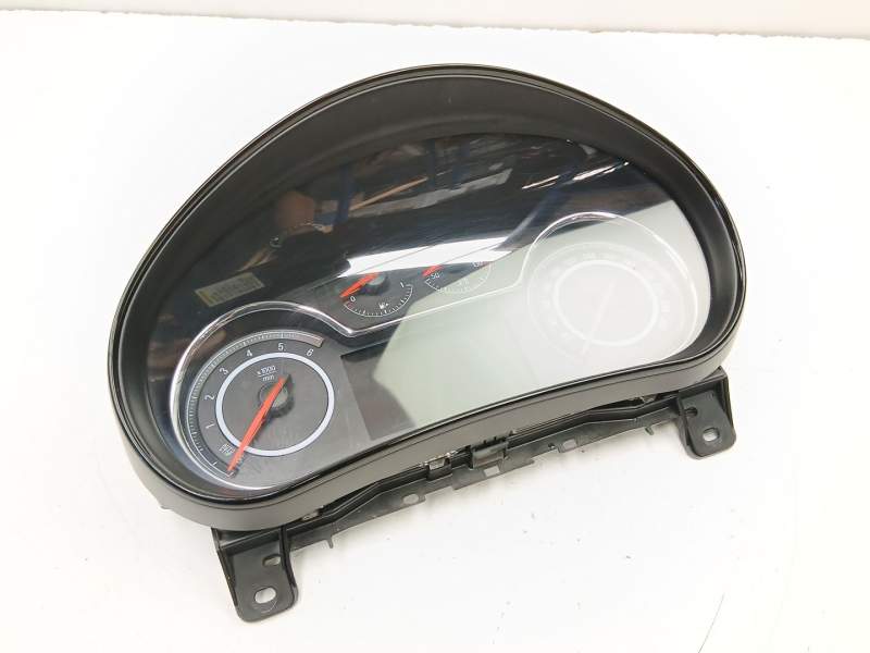 Recambio de cuadro instrumentos para opel insignia a sedán (g09) 2.0 cdti (69) referencia OEM IAM 23464928  
