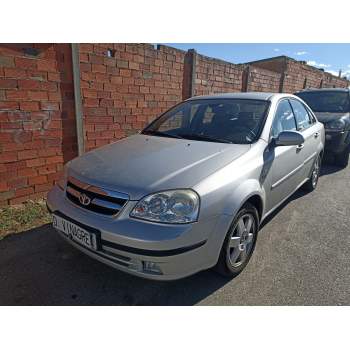 DAEWOO NUBIRA SEDÁN (J200)