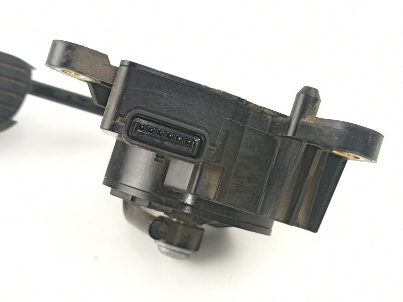 Recambio de potenciometro aceleracion para nissan note (e11e) 1.4 cat referencia OEM IAM 18002AX700  