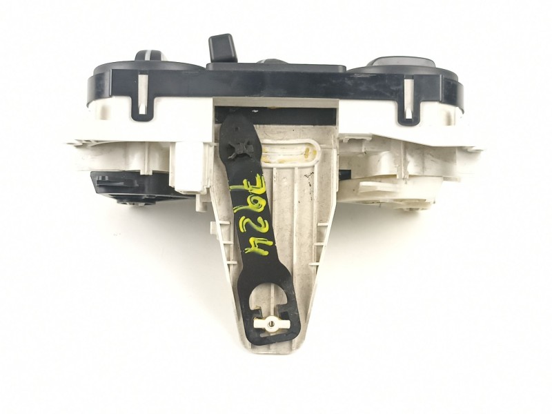 Recambio de mandos calefaccion aire para nissan note (e11e) 1.4 cat referencia OEM IAM 275109U00B N103009C 