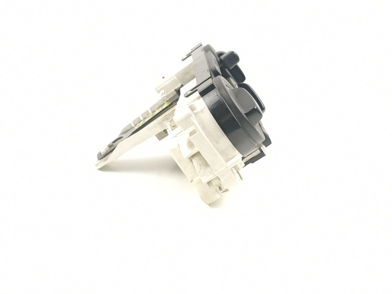 Recambio de mandos calefaccion aire para nissan note (e11e) 1.4 cat referencia OEM IAM 275109U00B N103009C 