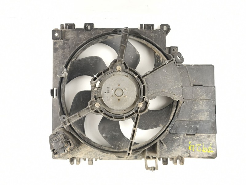 Recambio de electroventilador para nissan note (e11e) 1.4 cat referencia OEM IAM 21481AX610 1831443000 