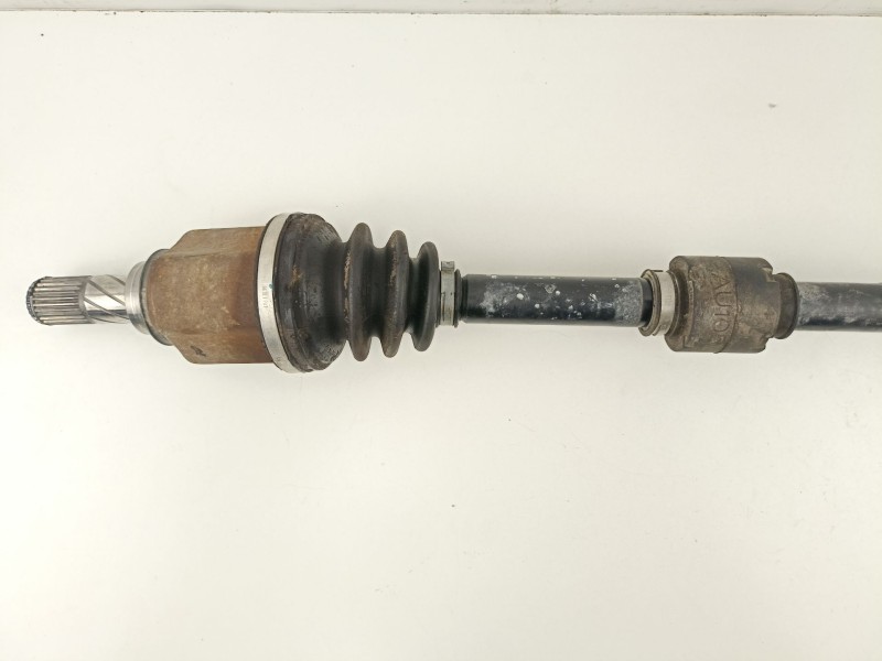 Recambio de transmision delantera derecha para nissan note (e11e) 1.4 cat referencia OEM IAM 391001U600  