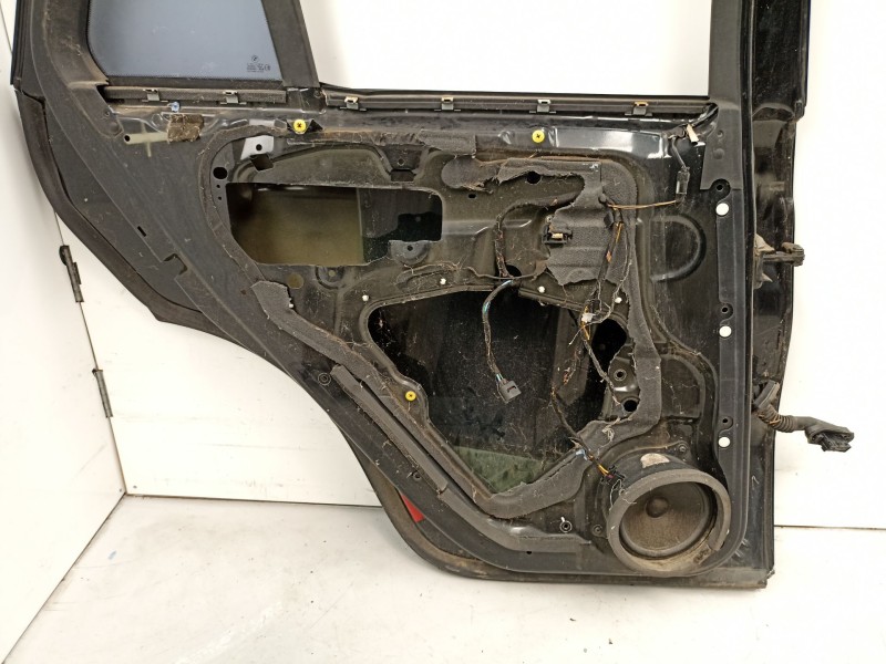 Recambio de puerta trasera izquierda para bmw x5 3.0 td referencia OEM IAM 41528256827  8256827