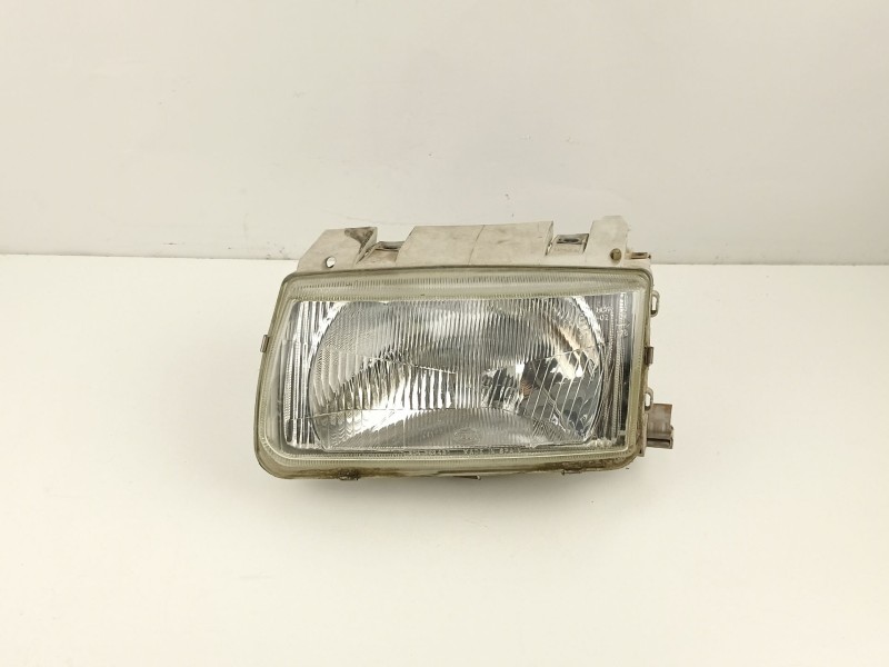 Recambio de faro izquierdo para volkswagen polo berlina (6n1) 75 1.6 referencia OEM IAM 6N1941015A  