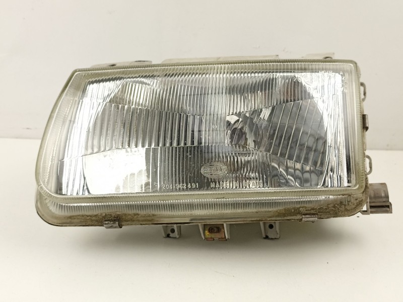 Recambio de faro izquierdo para volkswagen polo berlina (6n1) 75 1.6 referencia OEM IAM 6N1941015A  