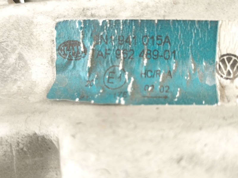 Recambio de faro izquierdo para volkswagen polo berlina (6n1) 75 1.6 referencia OEM IAM 6N1941015A  