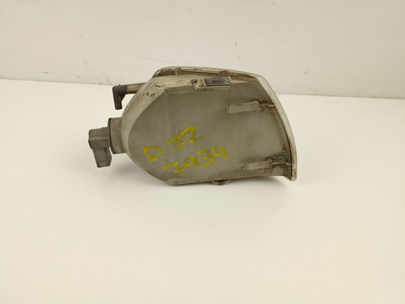 Recambio de piloto delantero izquierdo para volkswagen polo berlina (6n1) 75 1.6 referencia OEM IAM 6N0953049C  