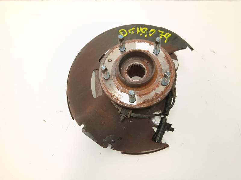 Recambio de mangueta delantera derecha para chevrolet orlando (j309) 2.0 d referencia OEM IAM 13248527  