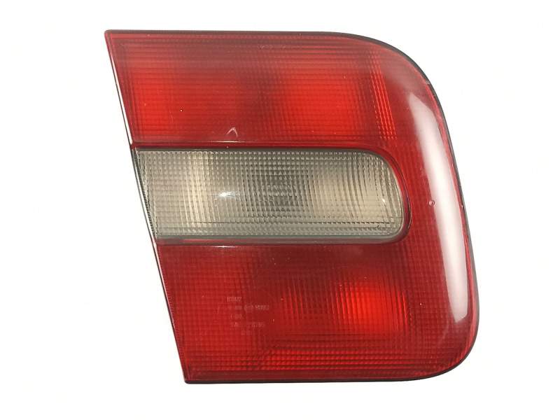 Recambio de piloto porton izquierdo para volvo s70 (874) 2.5 tdi referencia OEM IAM 9151633 9151635 9157008
