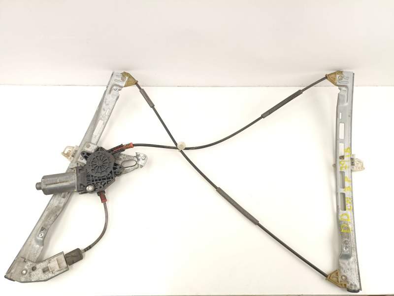 Recambio de elevalunas delantero derecho para peugeot 206 berlina xr referencia OEM IAM 9626090880  