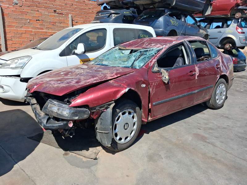 SEAT TOLEDO II (1M2)