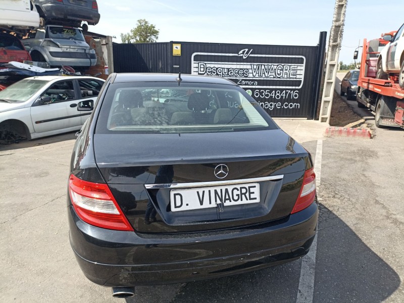 Recambio de carroceria para mercedes-benz clase c (w204) berlina 2.1 cdi cat referencia OEM IAM   