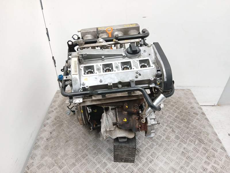 Recambio de motor gasolina para audi a4 b5 (8d2) 1.8 t referencia OEM IAM APU  