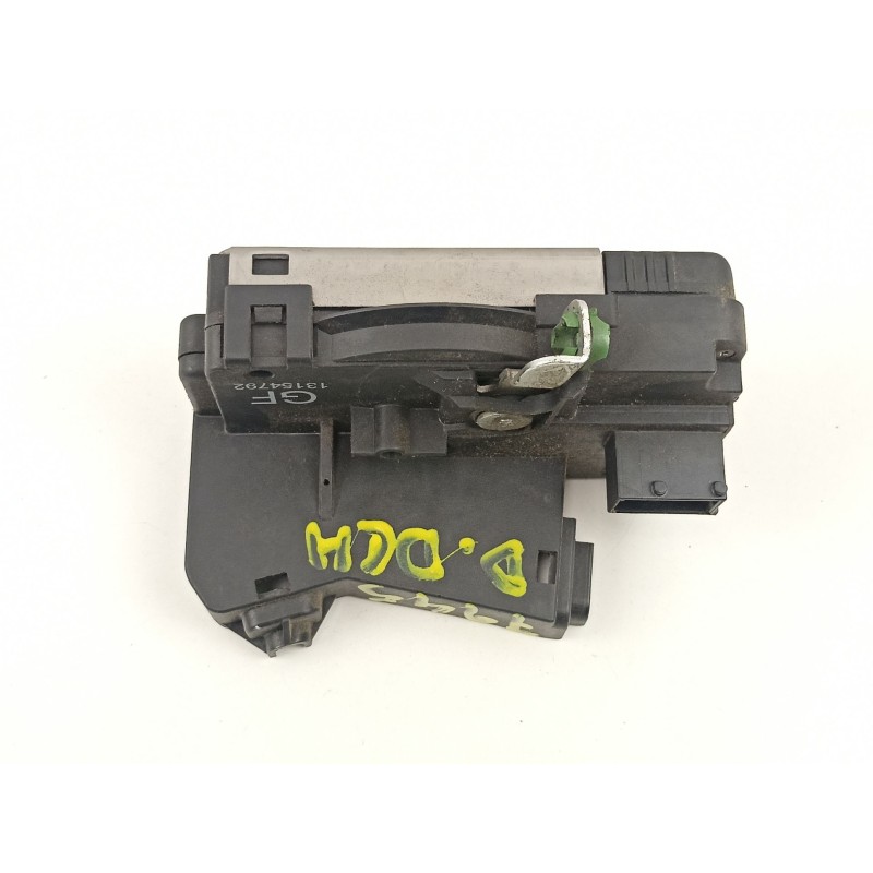 Recambio de cerradura puerta delantera derecha para opel combo (corsa c) cargo referencia OEM IAM 13154792  