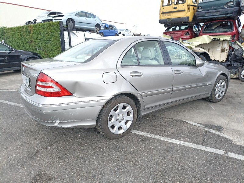 mercedes-benz c220 del año 2006
