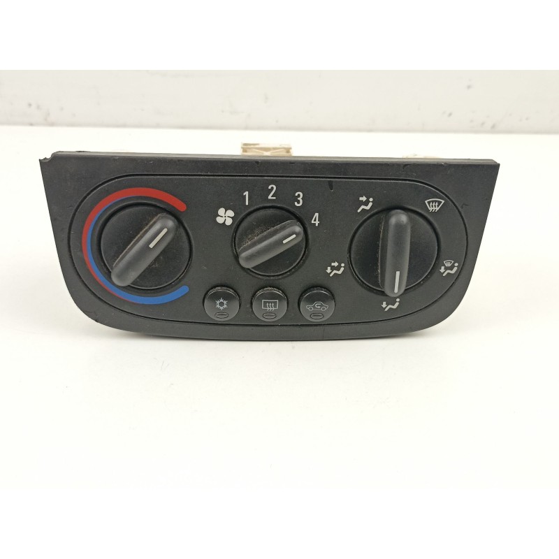 Recambio de mandos calefaccion aire para opel combo (corsa c) cargo referencia OEM IAM 24415146 031110HAACI 