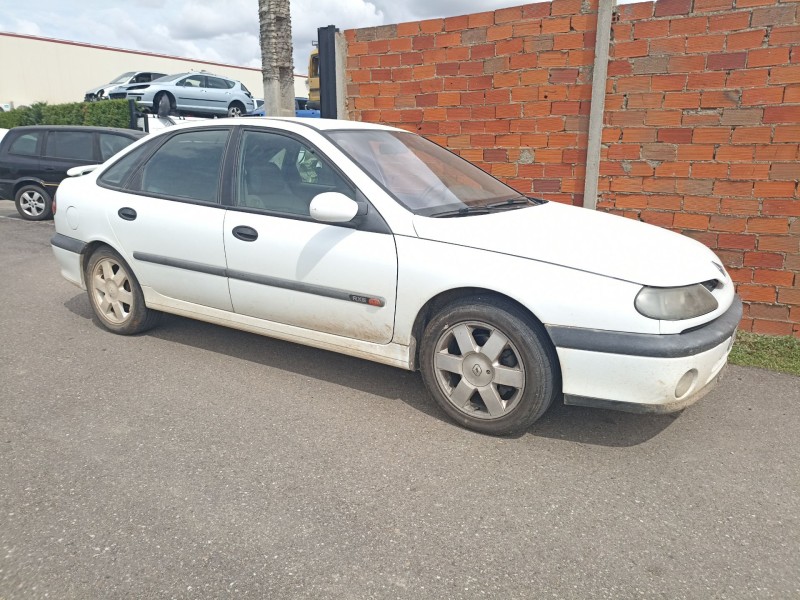 Recambio de carroceria para renault laguna (b56) 1.6 16v (b568, b561) referencia OEM IAM   