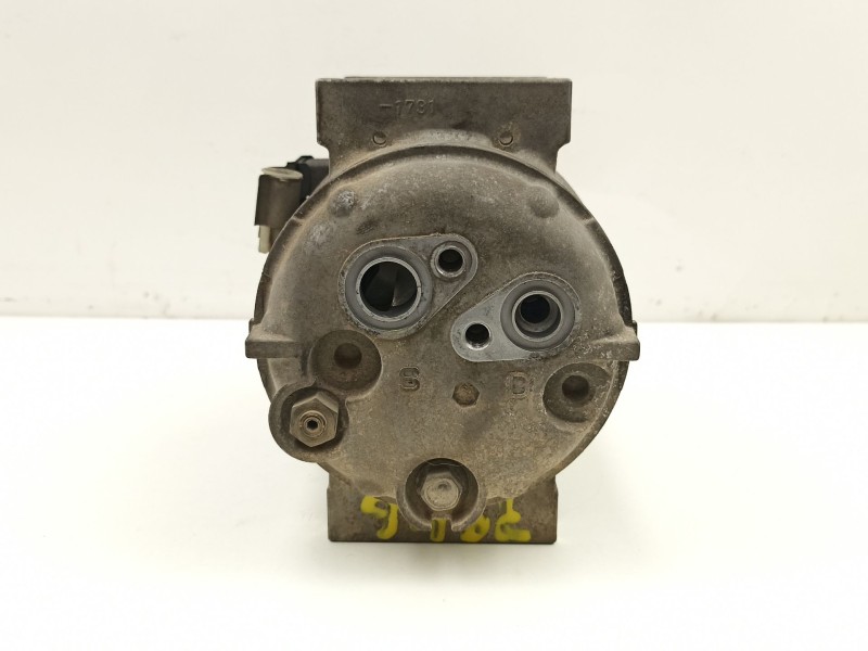 Recambio de compresor aire acondicionado para volvo s40 berlina 2.0 16v referencia OEM IAM 8708581  30612681