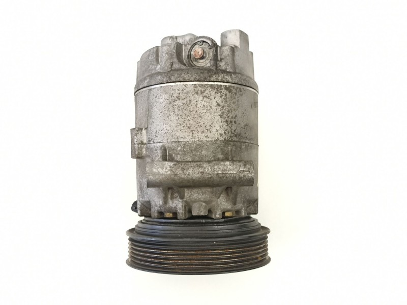 Recambio de compresor aire acondicionado para renault megane 1.5 dci /k9k f7 referencia OEM IAM 8200316164 01140017 