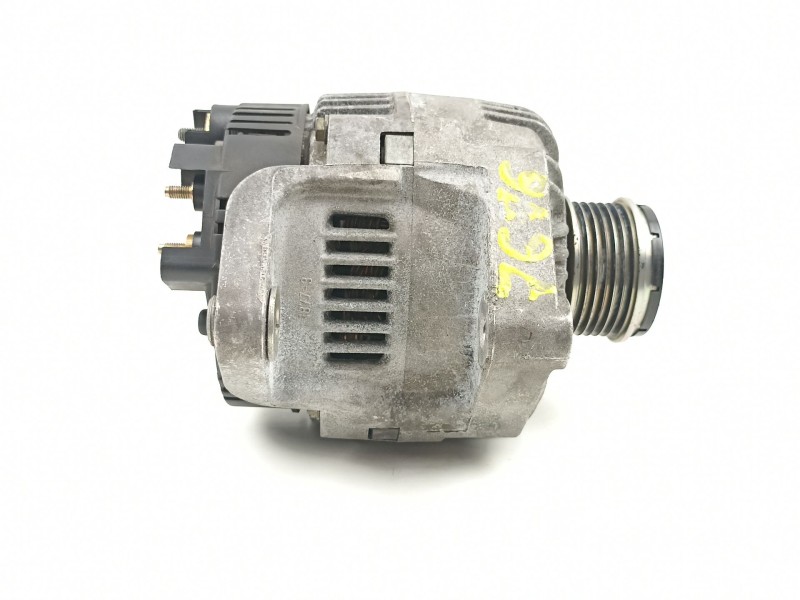 Recambio de alternador para renault megane 1.9 td d-f8q referencia OEM IAM 7700857073 A13VI164 7700436626