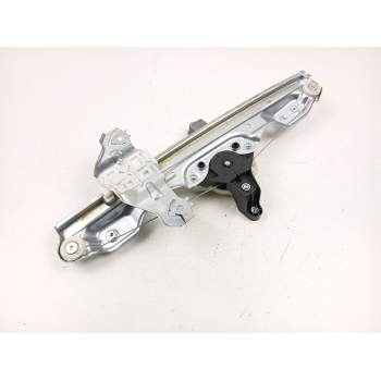 ELEVALUNAS TRASERO DERECHO 82700HV00C 