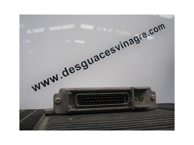 Recambio de centralita : renault kangoo : 1.9 d [1999] para renault kangoo 1.9 d referencia OEM IAM HOM-7-700-104-956  