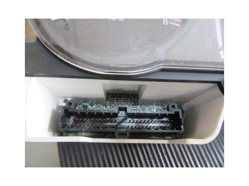 Recambio de cuadro instrumentos : jaguar xj : 3.2g (xj8)auotmatic(236cv)executive [1998] para jaguar xj 3.2g (xj8)auotmaticexecu