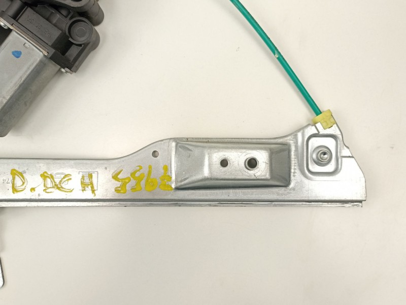 Recambio de elevalunas delantero derecho para opel corsa d selective referencia OEM IAM 13298154  