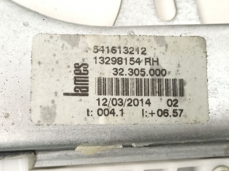 Recambio de elevalunas delantero derecho para opel corsa d selective referencia OEM IAM 13298154  