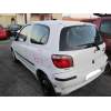 toyota yaris (_p1_) del año 2002