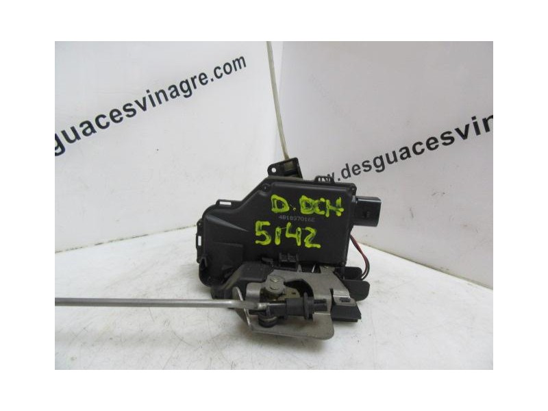 Recambio de cerradura pta. del. dch. : audi a4 : 1.9 td (130,52cv) [2001] para audi a4 1.9 td referencia OEM IAM   