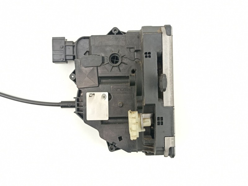 Recambio de cerradura puerta delantera izquierda para opel corsa d selective referencia OEM IAM 13258271  