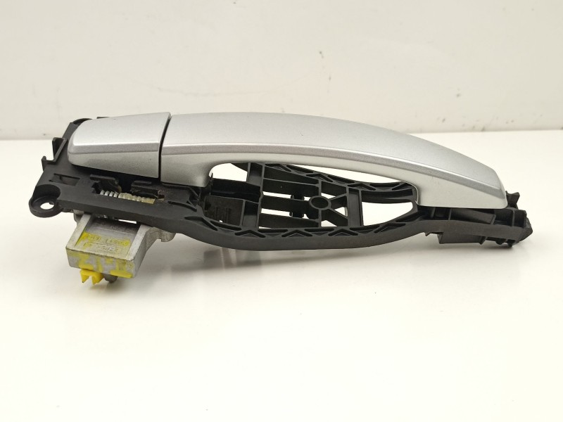 Recambio de manilla trasera izquierda para opel corsa d selective referencia OEM IAM 24463749  13255474