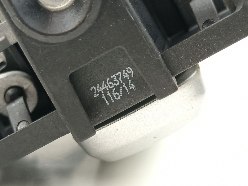 Recambio de manilla trasera izquierda para opel corsa d selective referencia OEM IAM 24463749  13255474