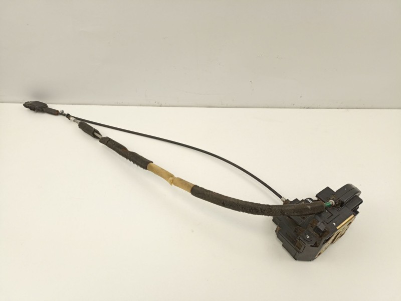 Recambio de cerradura puerta delantera derecha para nissan micra (k12e) visia referencia OEM IAM 80500AX611  