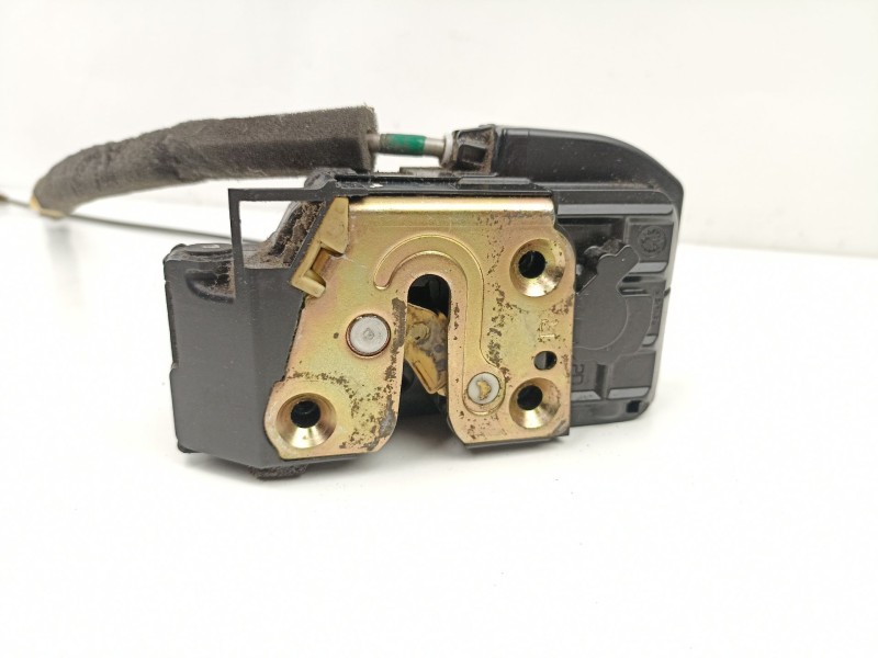 Recambio de cerradura puerta delantera derecha para nissan micra (k12e) visia referencia OEM IAM 80500AX611  