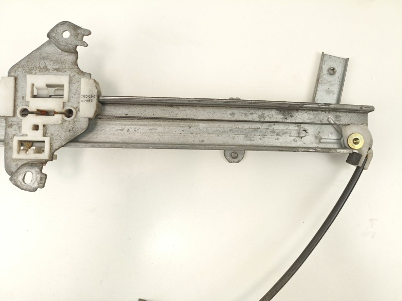 Recambio de elevalunas delantero derecho para nissan micra (k12e) visia referencia OEM IAM 80700AX615 0130822203 