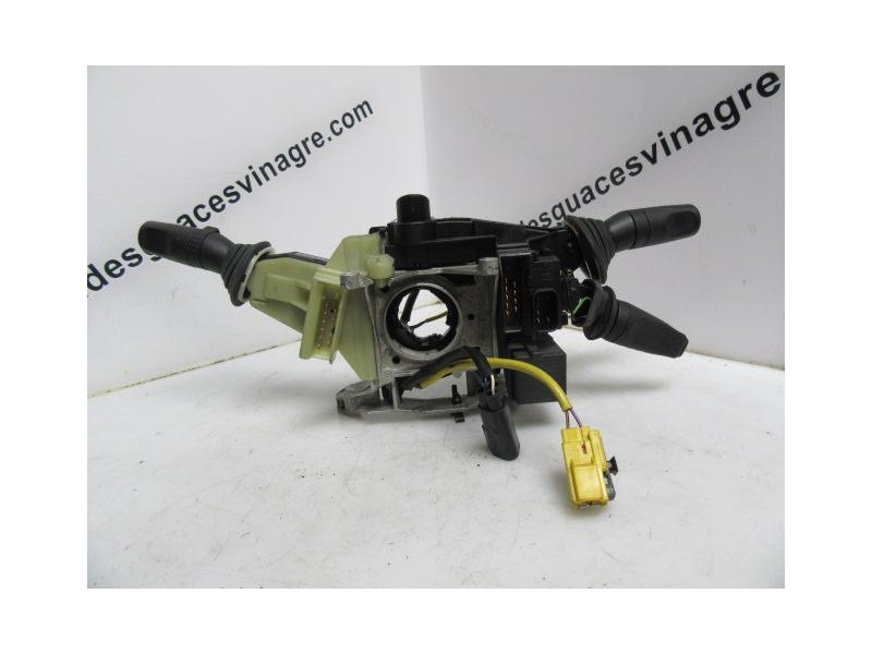 Recambio de mando luces y limpias : ford mondeo : 1.8 g (115,57cv) [2000] para ford mondeo 1.8 g referencia OEM IAM   